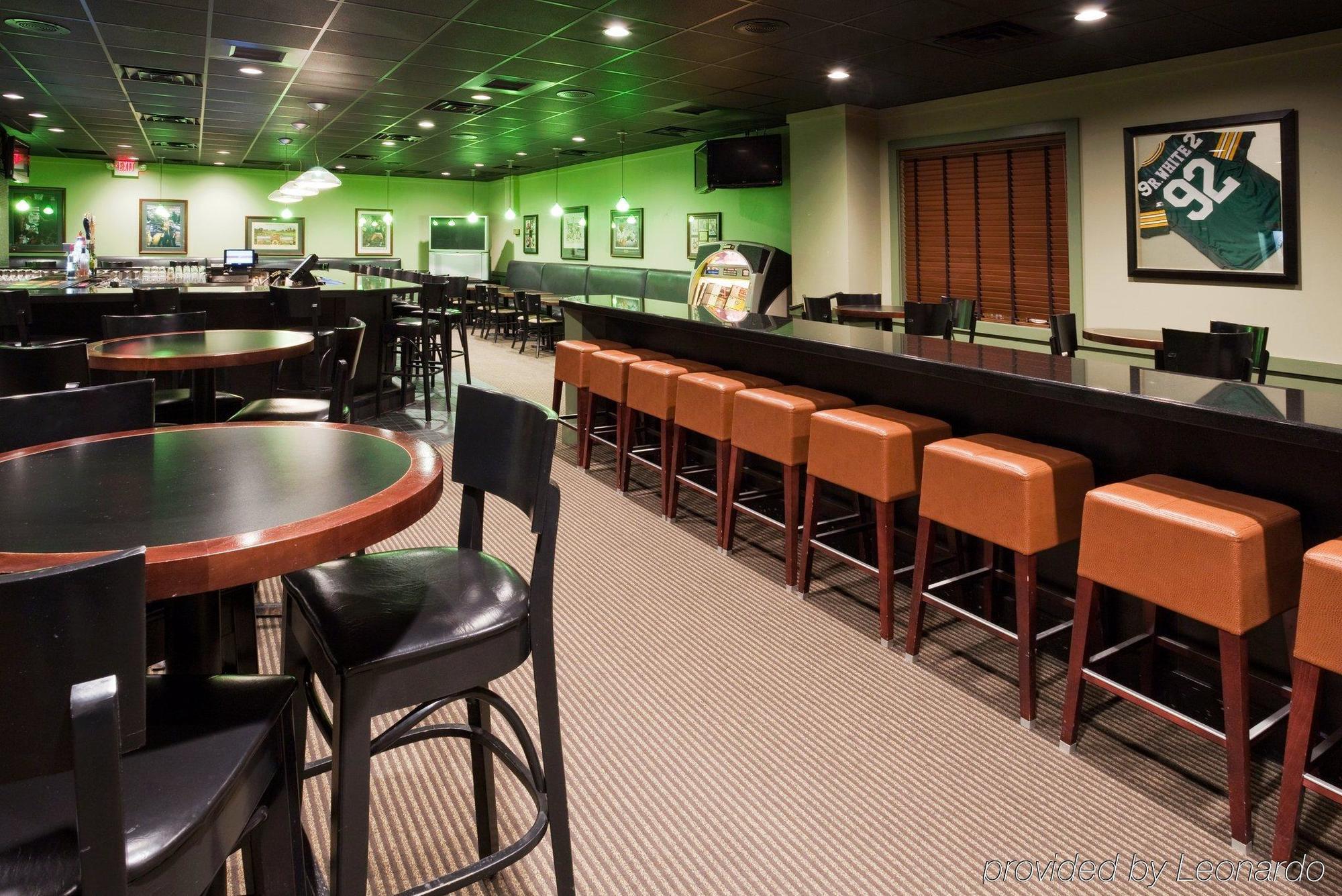 ดับเบิลทรี บาย ฮิลตัน นีนาห์ Hotel Neenah ภายนอก รูปภาพ