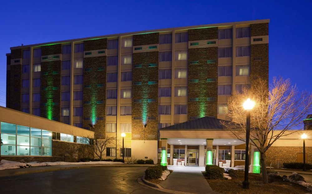 ดับเบิลทรี บาย ฮิลตัน นีนาห์ Hotel Neenah ภายนอก รูปภาพ