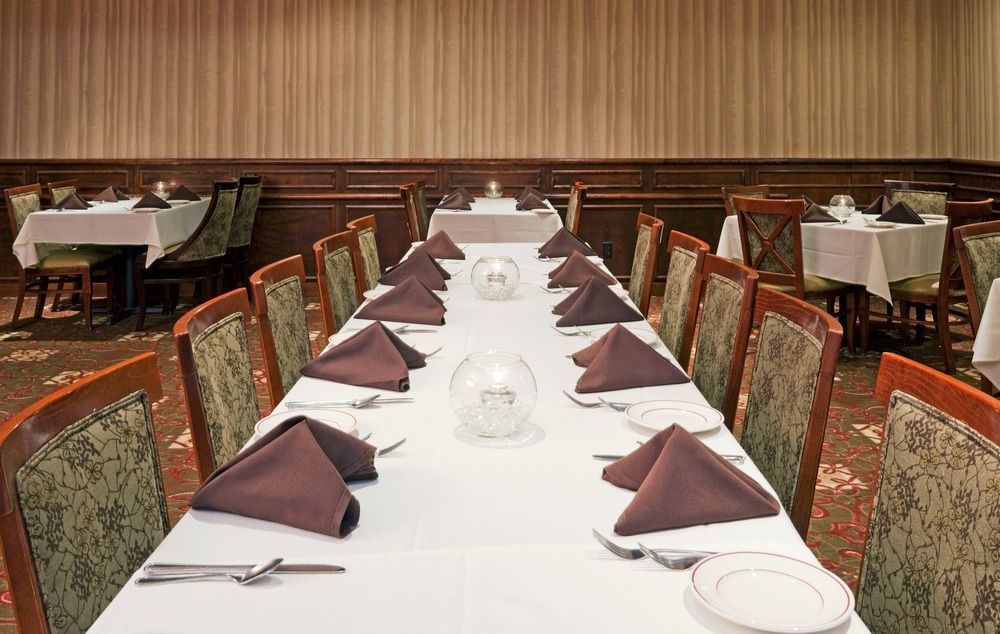 ดับเบิลทรี บาย ฮิลตัน นีนาห์ Hotel Neenah ร้านอาหาร รูปภาพ